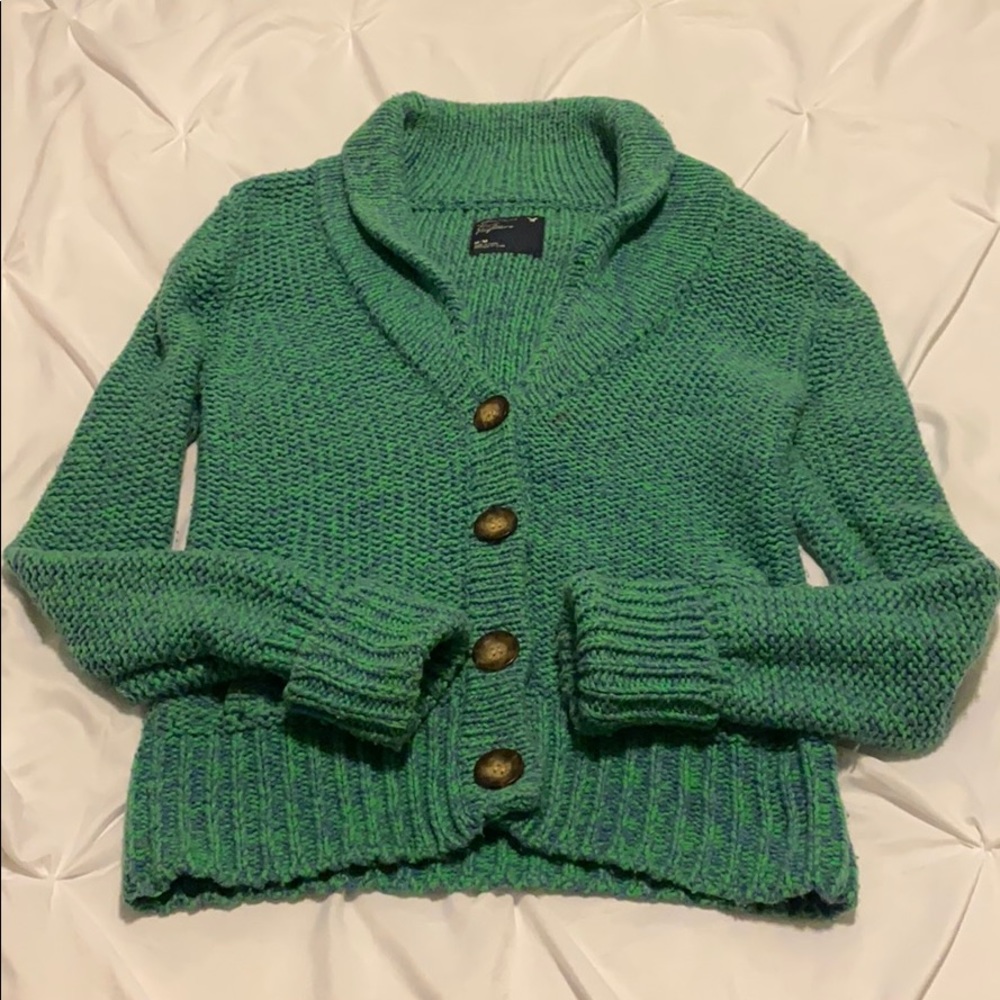 American Eagle sweater